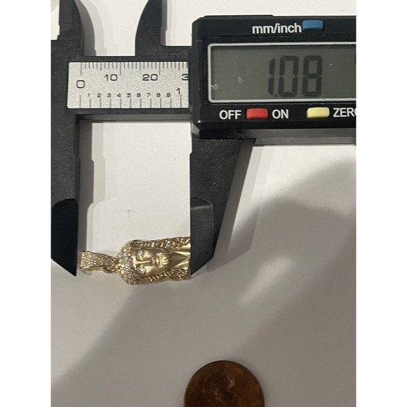 New Solid  14k Gold Sculpted Christ Head with Crown of Diamonds and diamond bail - Picture 8 of 9